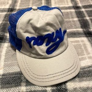Roxy hat
